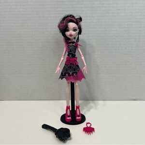 MONSTER HIGH Doll Draculaura Frights Camera Action COMPLETE Toy